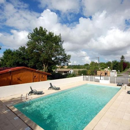 Camping Les 2 Salamandres Arces-sur-Gironde Exterior foto