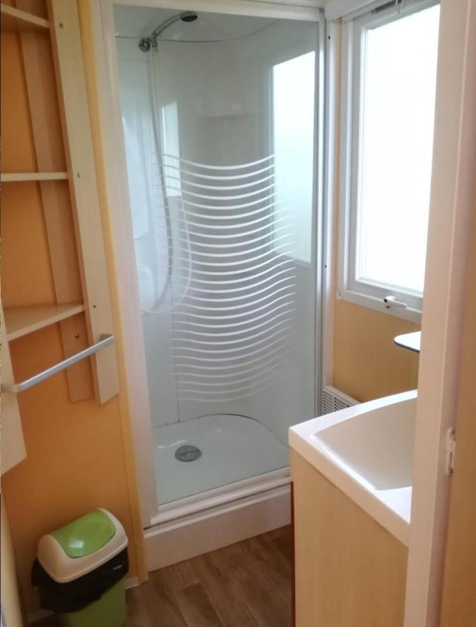 Camping Les 2 Salamandres Arces-sur-Gironde Exterior foto