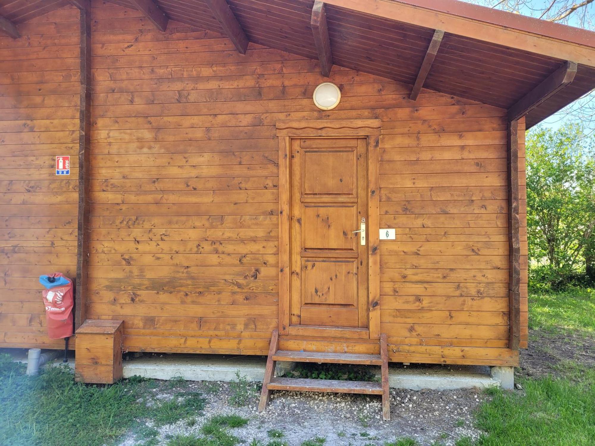 Camping Les 2 Salamandres Arces-sur-Gironde Exterior foto